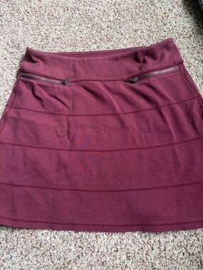 Athleta Wine A-Line Skirt with Zip Front Pockets